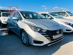 نيسان فيرسا